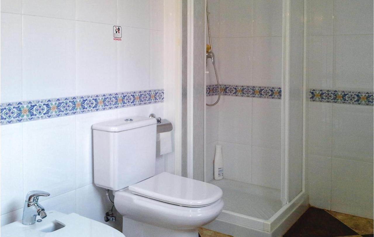 Awesome Home In Portman With Kitchen Luaran gambar